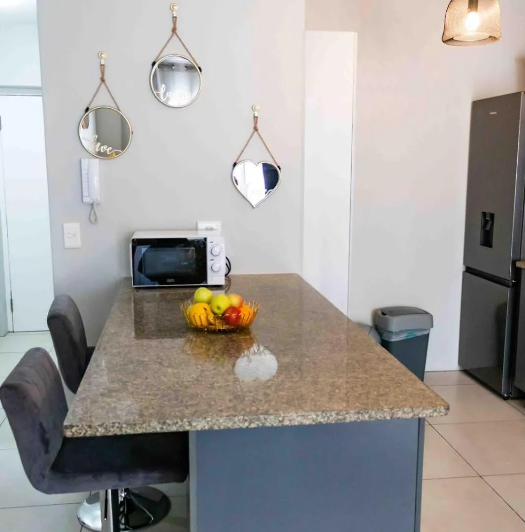 Spacious 2 Bed Apartment With Mountain Views The Factory Cape Cape Town