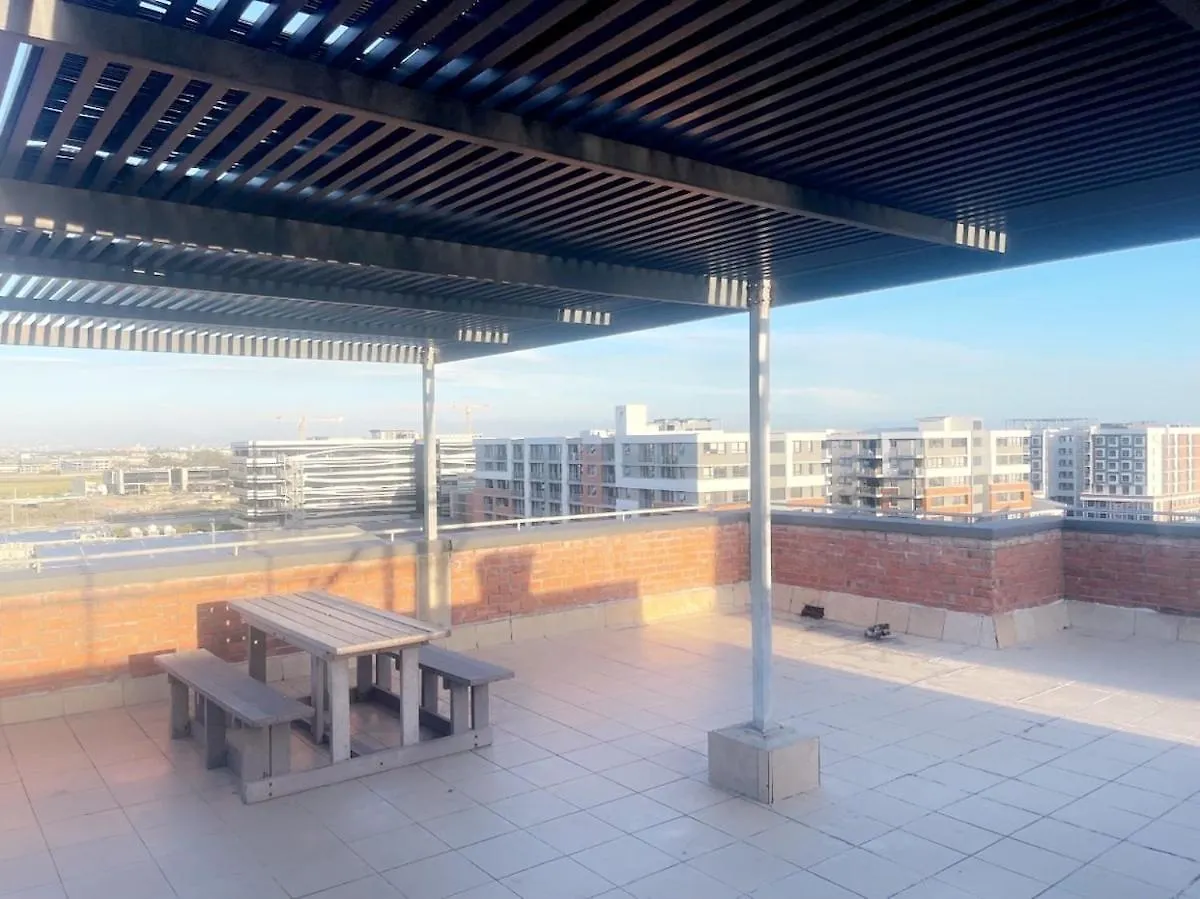 Spacious 2 Bed Apartment With Mountain Views The Factory Cape Cape Town
